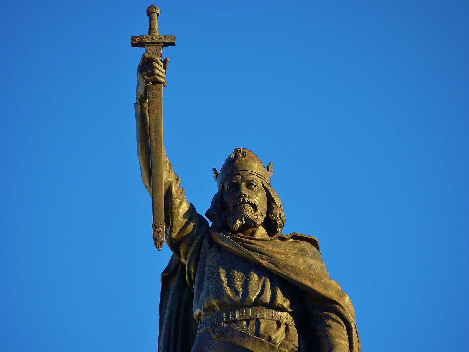 King Alfred's Statue in Winchester 